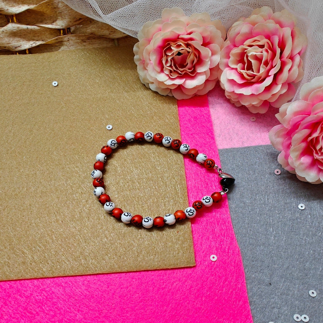 ORANGE WHITE OM HEART || BEADED BRACELET