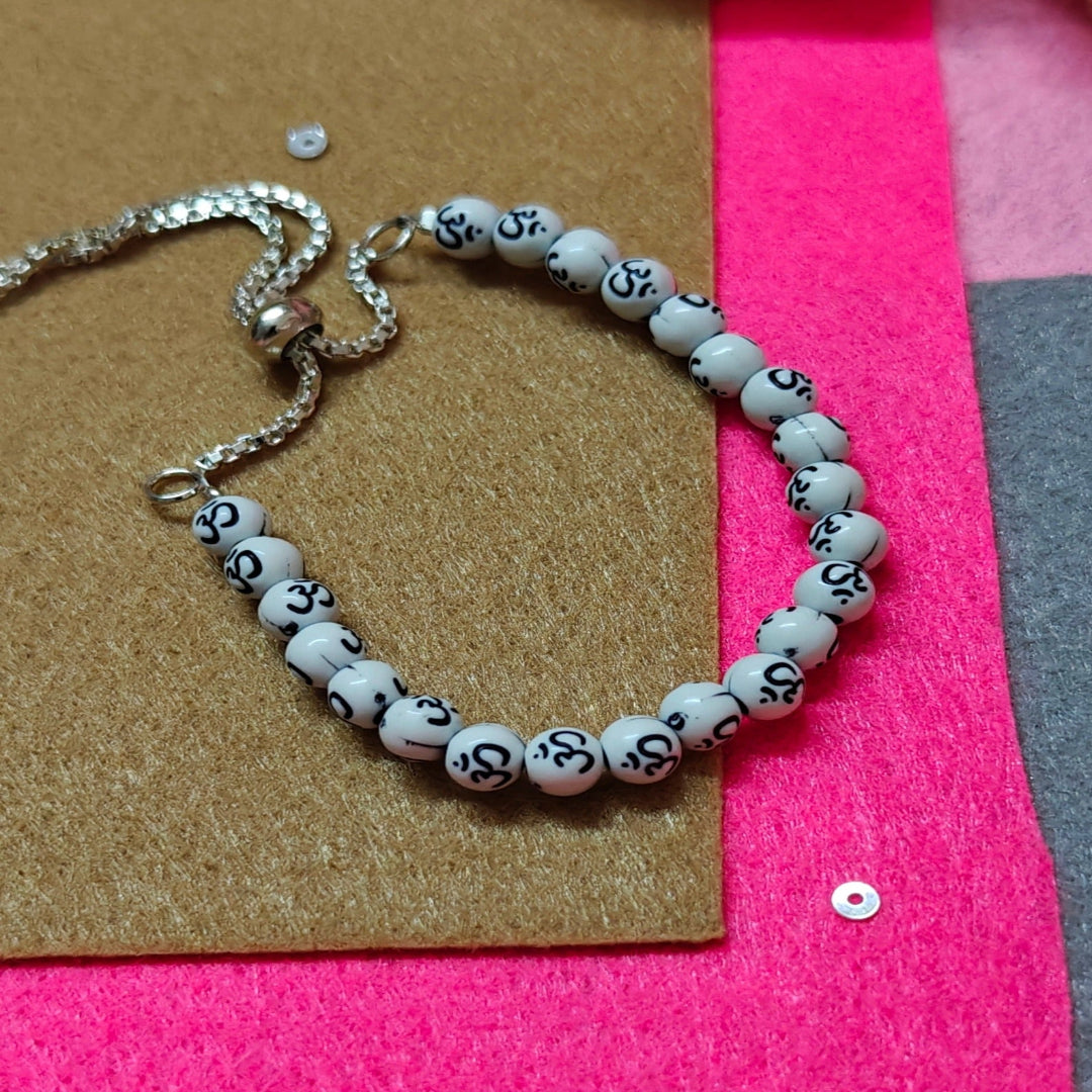 OM Spirit (White) Handmade Beaded Bracelet