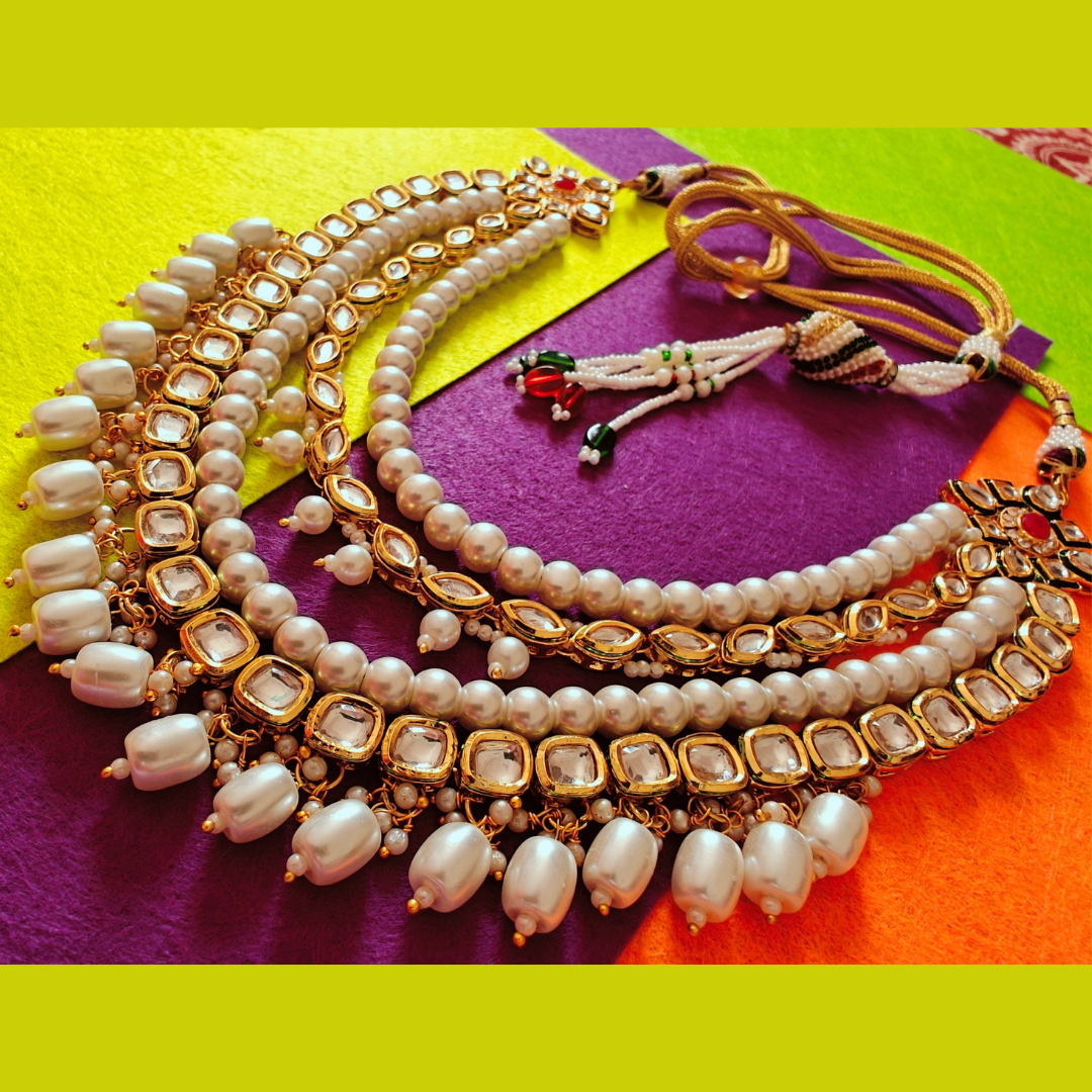 WHITE ROYAL KUNDAN ELEGANCE