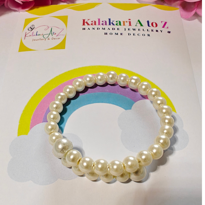 White Pearls Handmade Bracelet