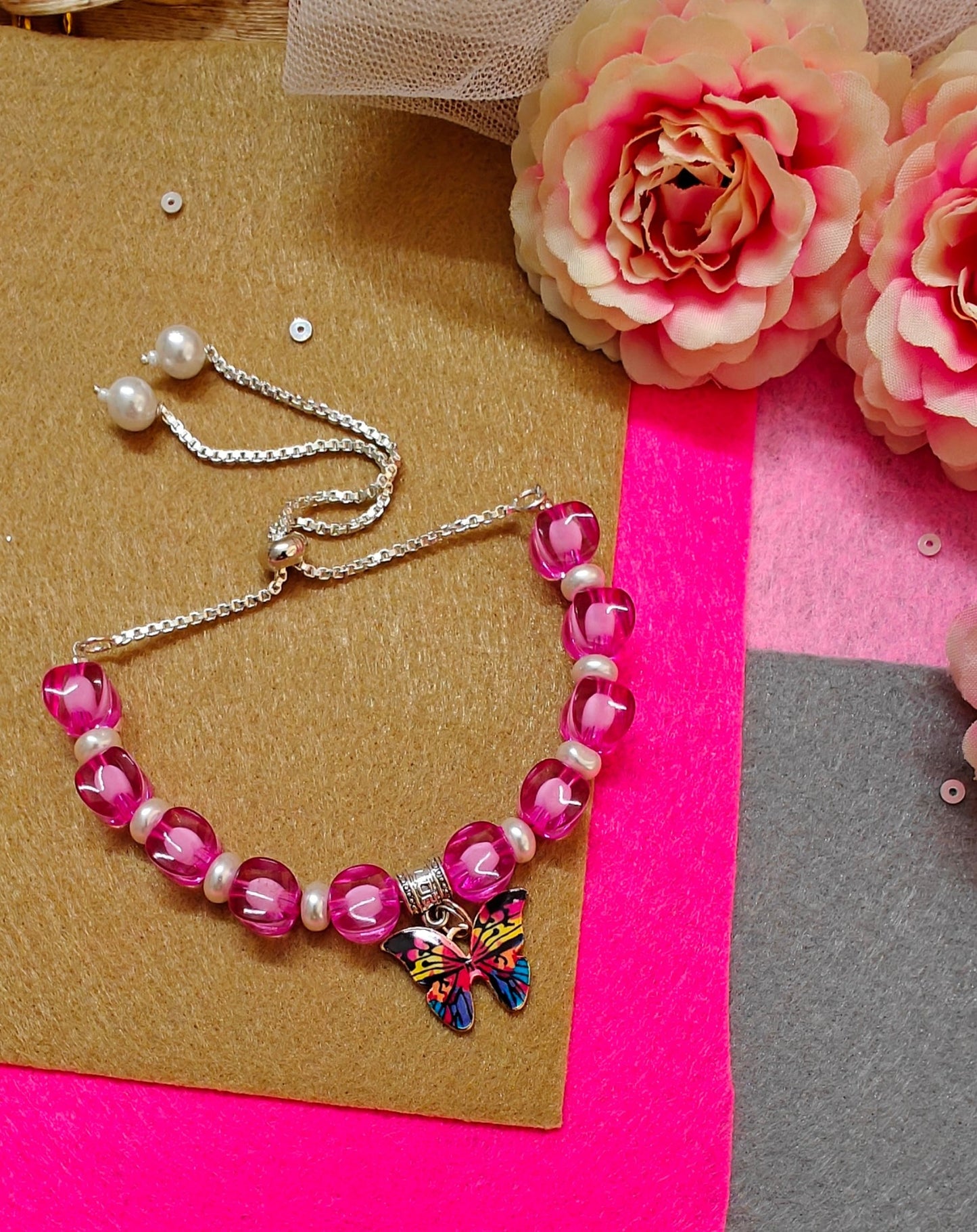 PINK BUTTERFLY PINCH || BEADED BRACELET