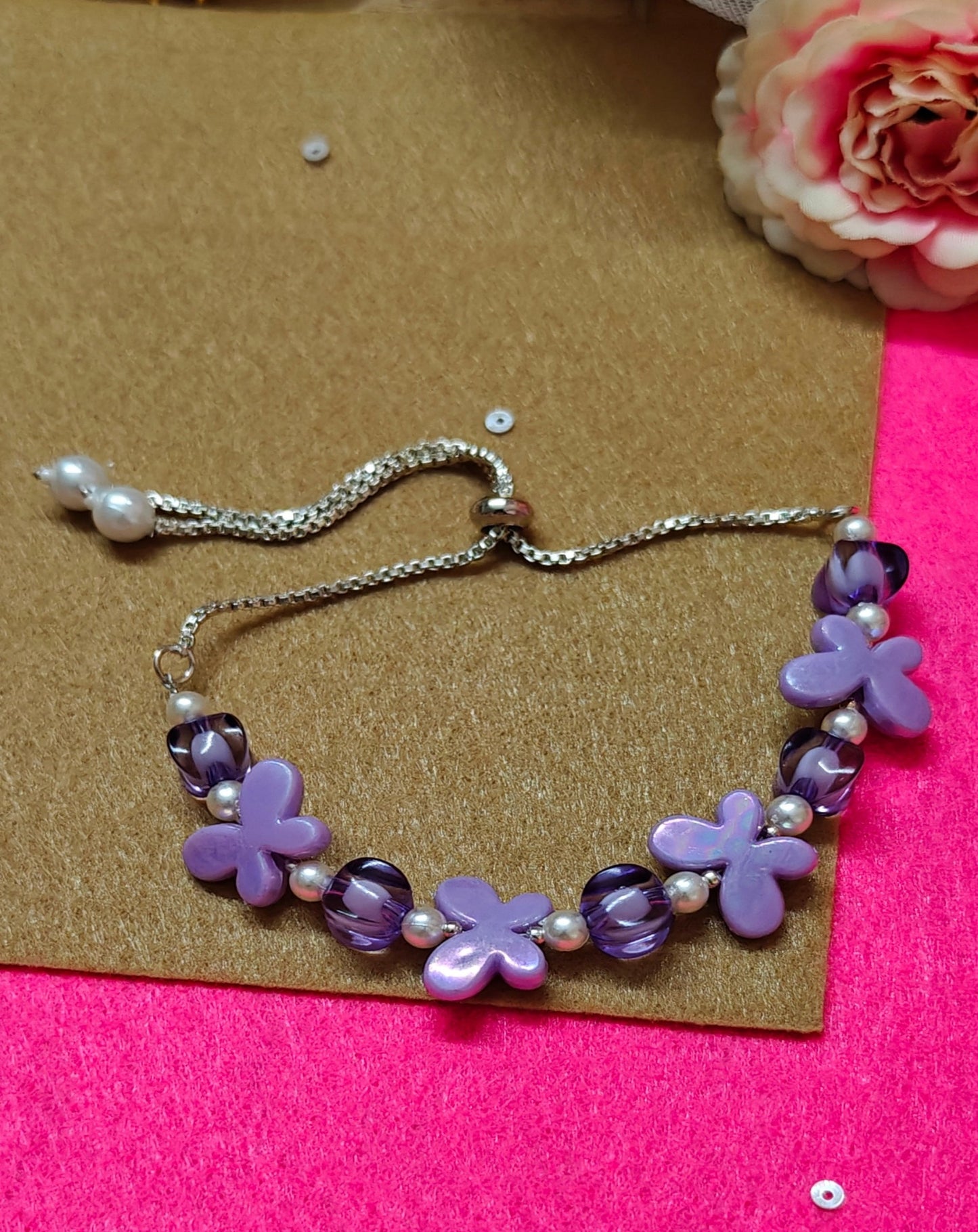 PURPLE BUTTERFLY PINCH || BEADED BRACELET